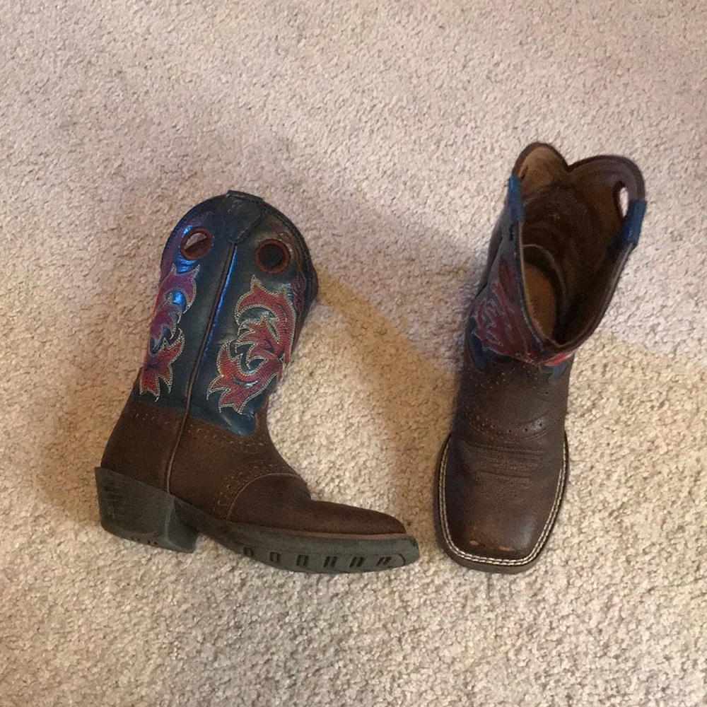 Boys cowboy boots